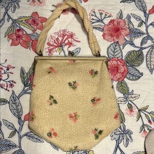 Darling Lumured petite bead Vintage Purse with mirror